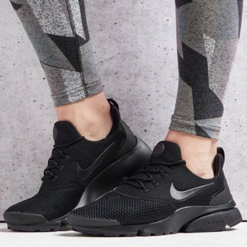 Women’s Nike presto fly shoes